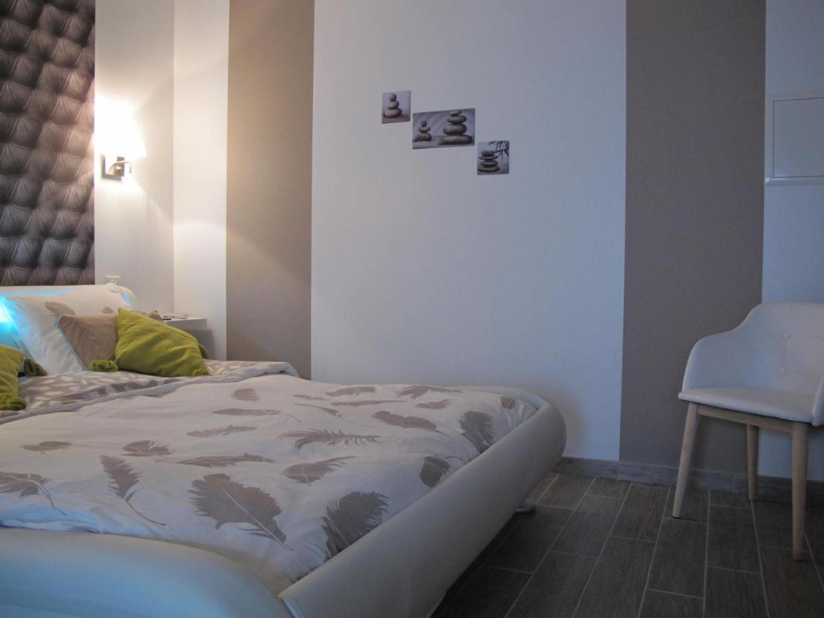 Bed and Breakfast Les Victoriennes Verdun Exterior foto